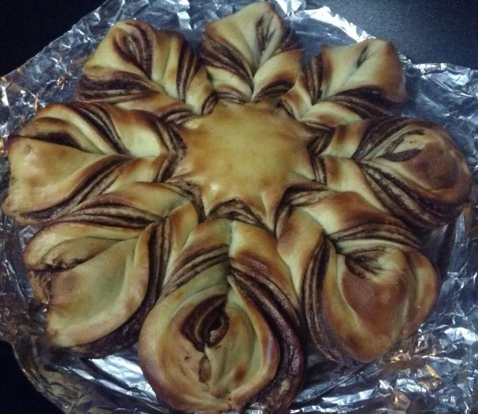 Nutella Braided Bread|Indah Levieさん