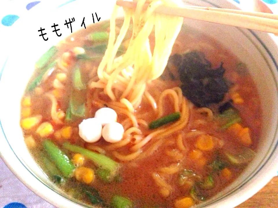 shuさん教えてくれたセブンの冷凍 味噌ラーメン|けいちゃん（ももザィル）さん