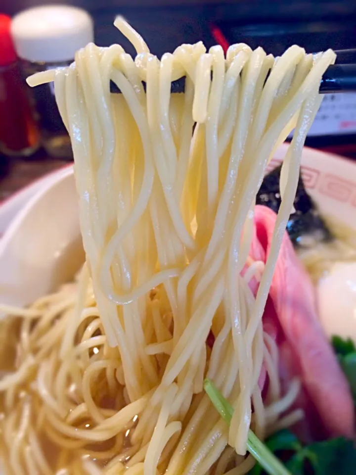 Snapdishの料理写真:淡麗煮干し醤油ラーメンの麺|morimi32さん