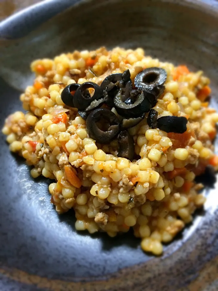 Fregula Sarda con maiale e olive nere;)|aястасияさん