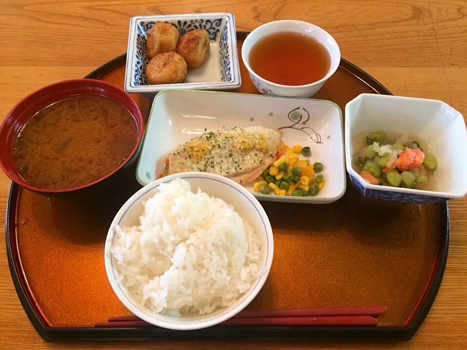 Snapdishの料理写真:Fish Lunch Set|Food Gardenさん