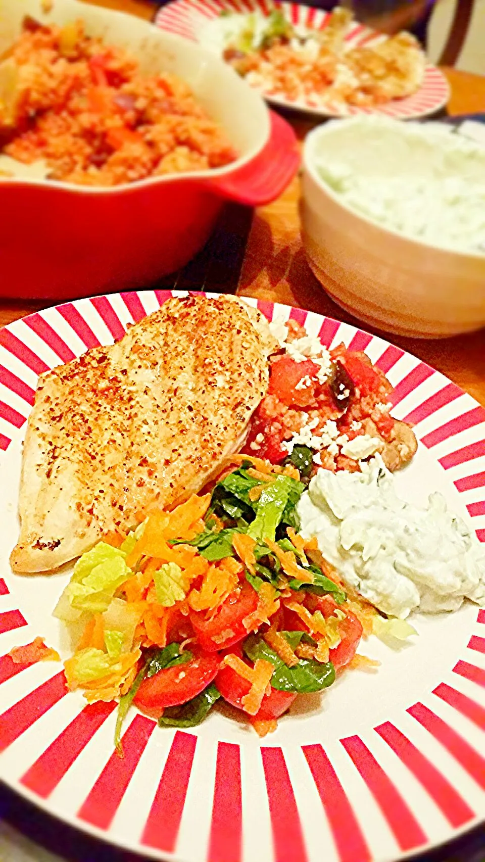 Slimming grilled chicken breast with piri piri spices, mediterranean vegetable bulgur wheat and cous cous cooled in chicken stock, tzatziki and a white wine vin|Vanessa Webbさん