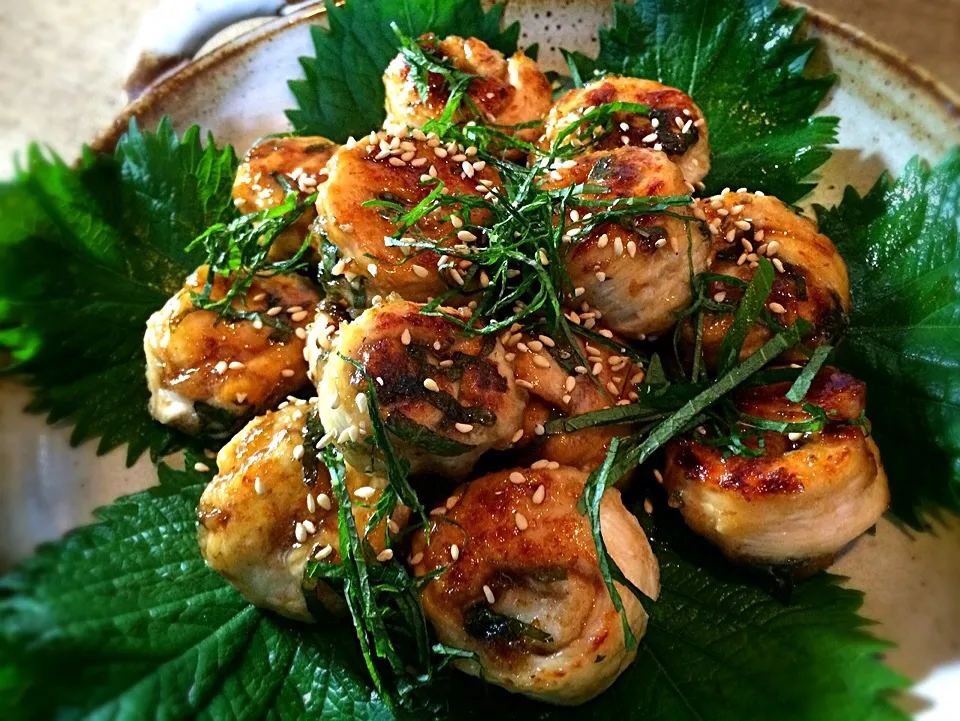 ともさんの料理 柚子胡椒風味♪胸肉の丸め焼き|ぷっくりんこ💙さん