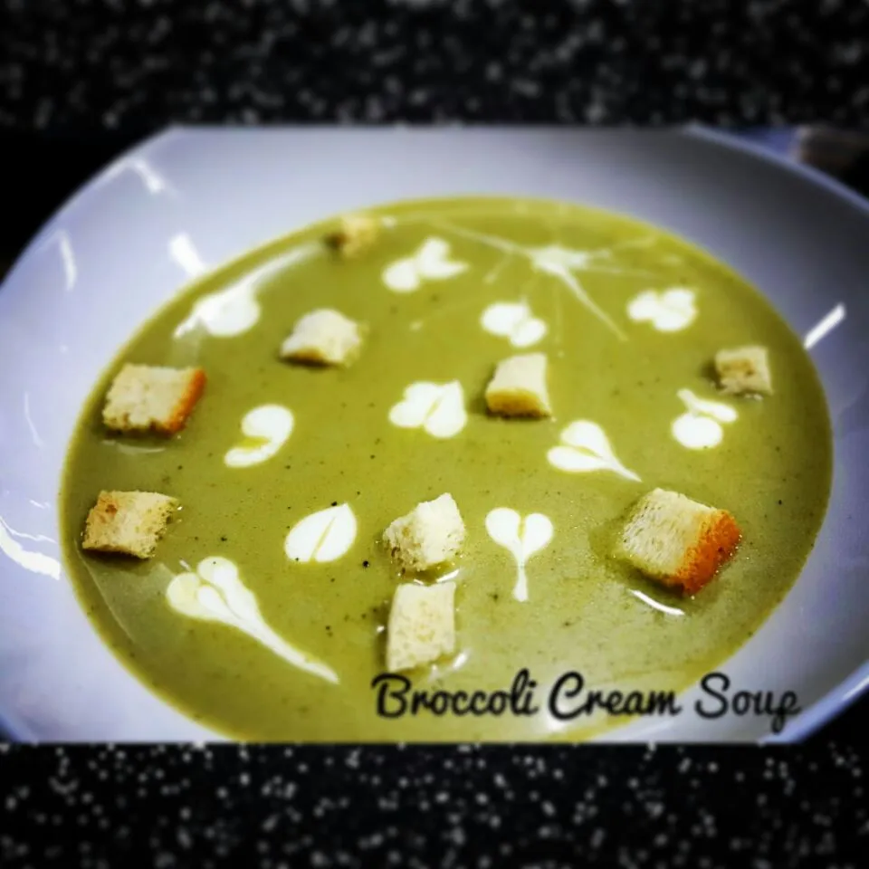 broccoli cream soup|nazwa fadya nadhiraさん