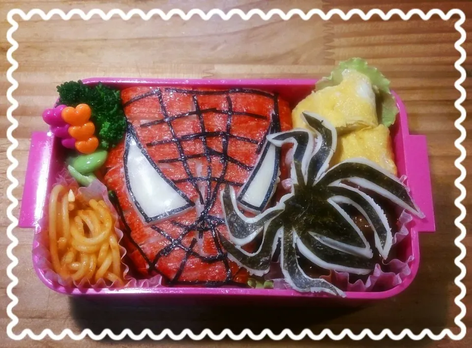 息子
キャラ弁当
「スパイダーマン」|タムコさん