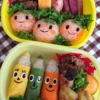 なかよしみかん&色鉛筆のおにぎり弁当☆