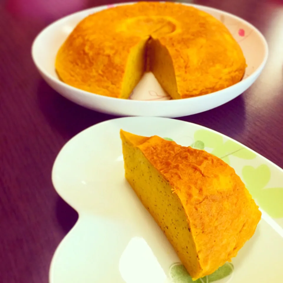 炊飯器で！濃厚かぼちゃケーキ🎃|ゆいわっぱさん