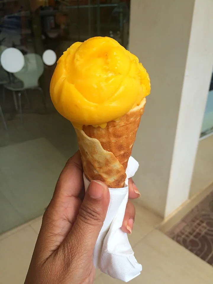 Mango Ice Cream at Blue Pumpkin Siemreap..it very tasty|jirawanさん