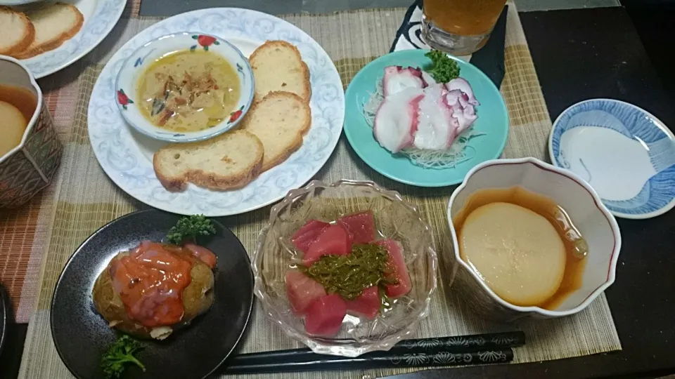 Snapdishの料理写真:カレー＆じゃがいも＆大根＆タコとマグロのぶつ|まぐろさん