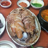 Snapdishの料理写真:족발 순대국은서비스~|Hoon Hee Leeさん