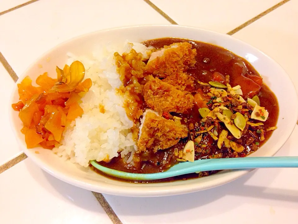 今日の晩ごはんは、コラーゲンたっぷりカレー🍛|Miho  Yamashitaさん