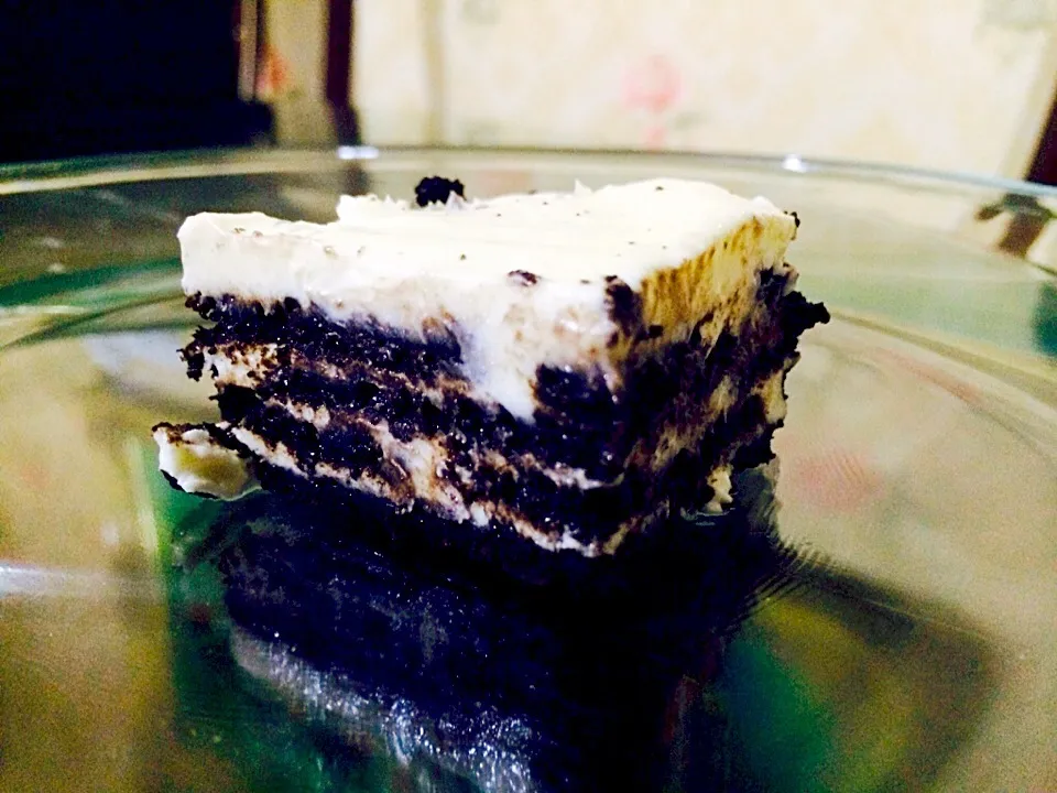 Snapdishの料理写真:Oreo-cheese cake ! Late fat dinner 🙇🙇|shefereenaさん