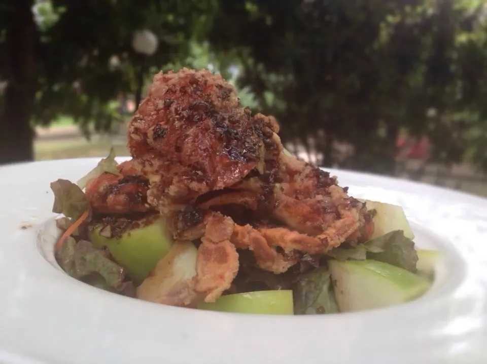 Soft shell crab salad|Kim Pakinyさん