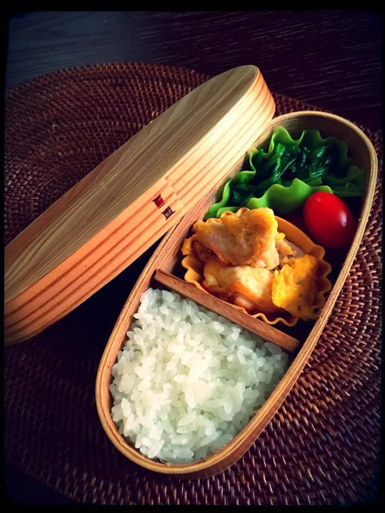 今日のお弁当11/13＊鶏胸肉のピカタ|ゆかぴさん