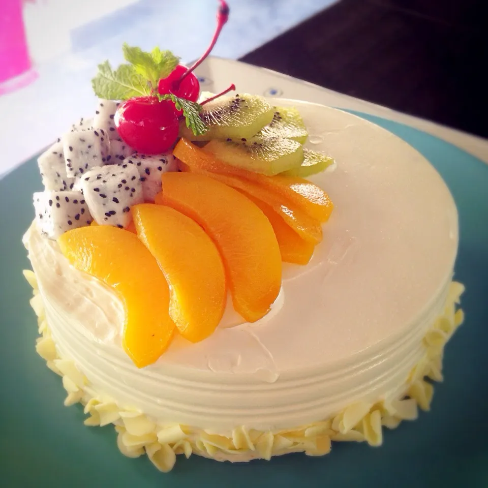 " Fruity cake "|Cartoon Chaiwanさん