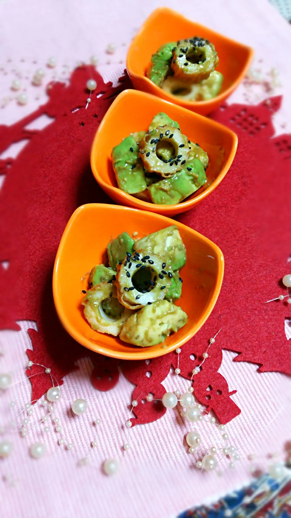 Yumi103さんのアボと竹輪の山葵醤油和え…|☆Yumi☆さん