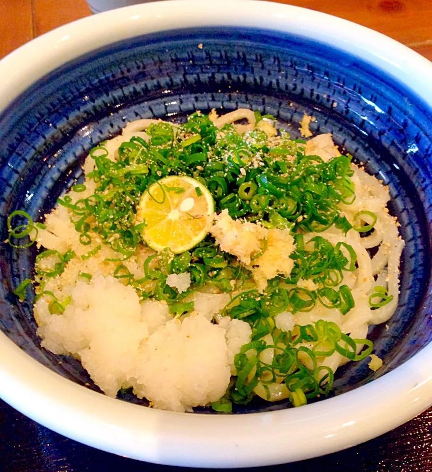 今日のお昼は醤油うどん。コシが弱いかも^^;|ドヒ キヨシさん