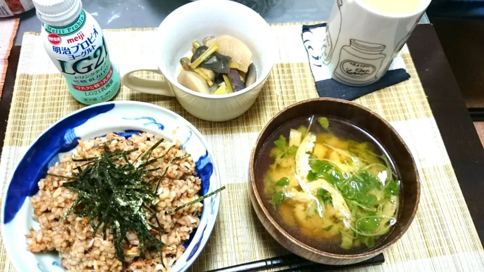 焼き飯＆摘み菜の味噌汁＆株と茄子の煮物|まぐろさん