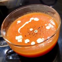 カトレアさんの料理 温かいトマトのスープ（インド風）