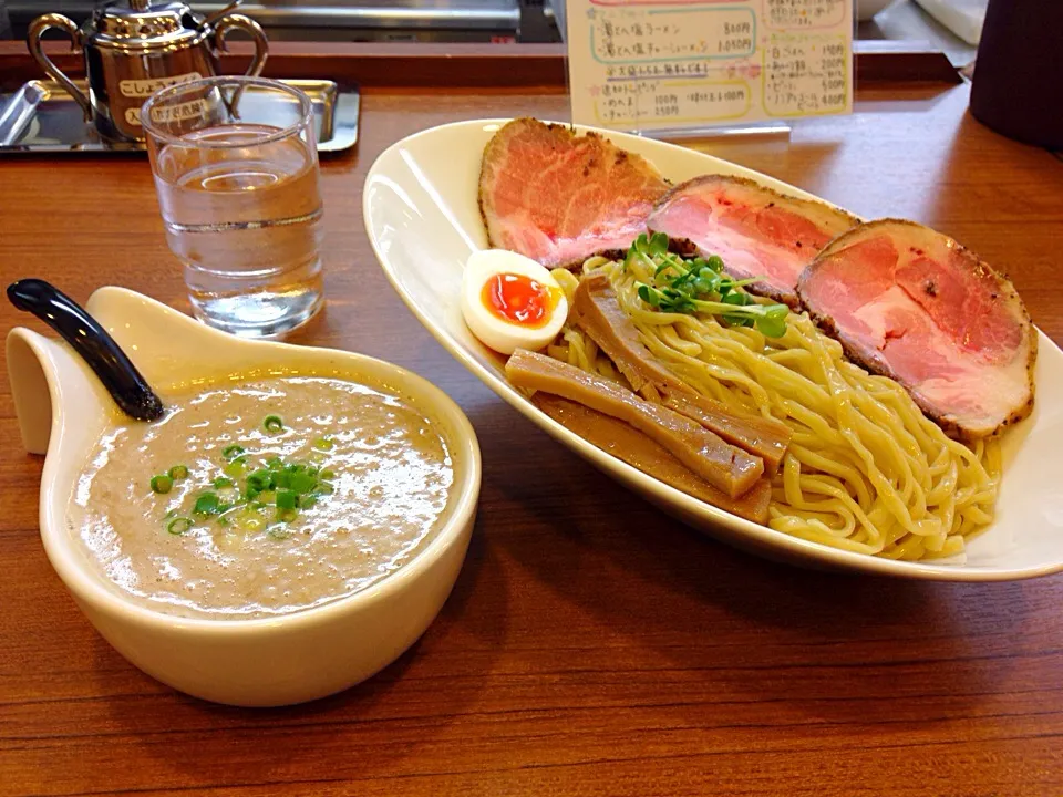 Snapdishの料理写真:うるとらつけ麺 中(2玉)|kutsuna ippeiさん