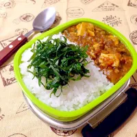 Snapdishの料理写真:麻婆カレーのお弁当|mapleさん