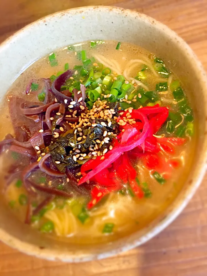 水炊きの残りの白濁スープでラーメン。|海老禁さん