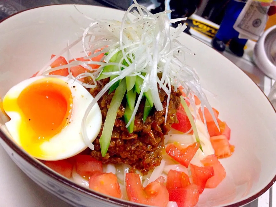 粉山椒風味のキーマカレーなジャージャー麺(冷)|虎キチ6さん