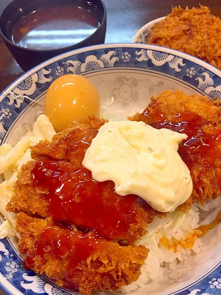 Snapdishの料理写真:チキンカツ南蛮丼|流線形さん