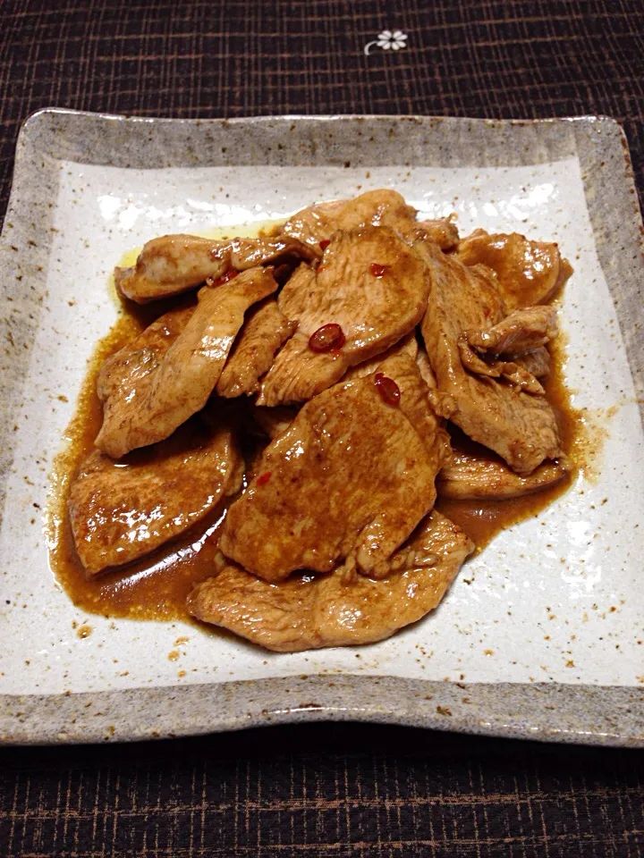 鶏胸肉のこんがり香ばしい醤油ガーリック味|tachiさん