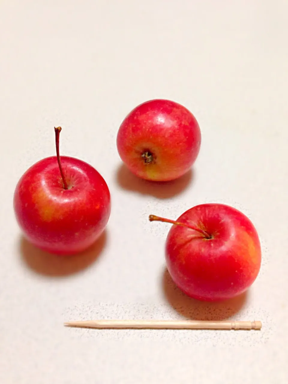 Worlds smallest Apple!?|inday Gonzalesさん