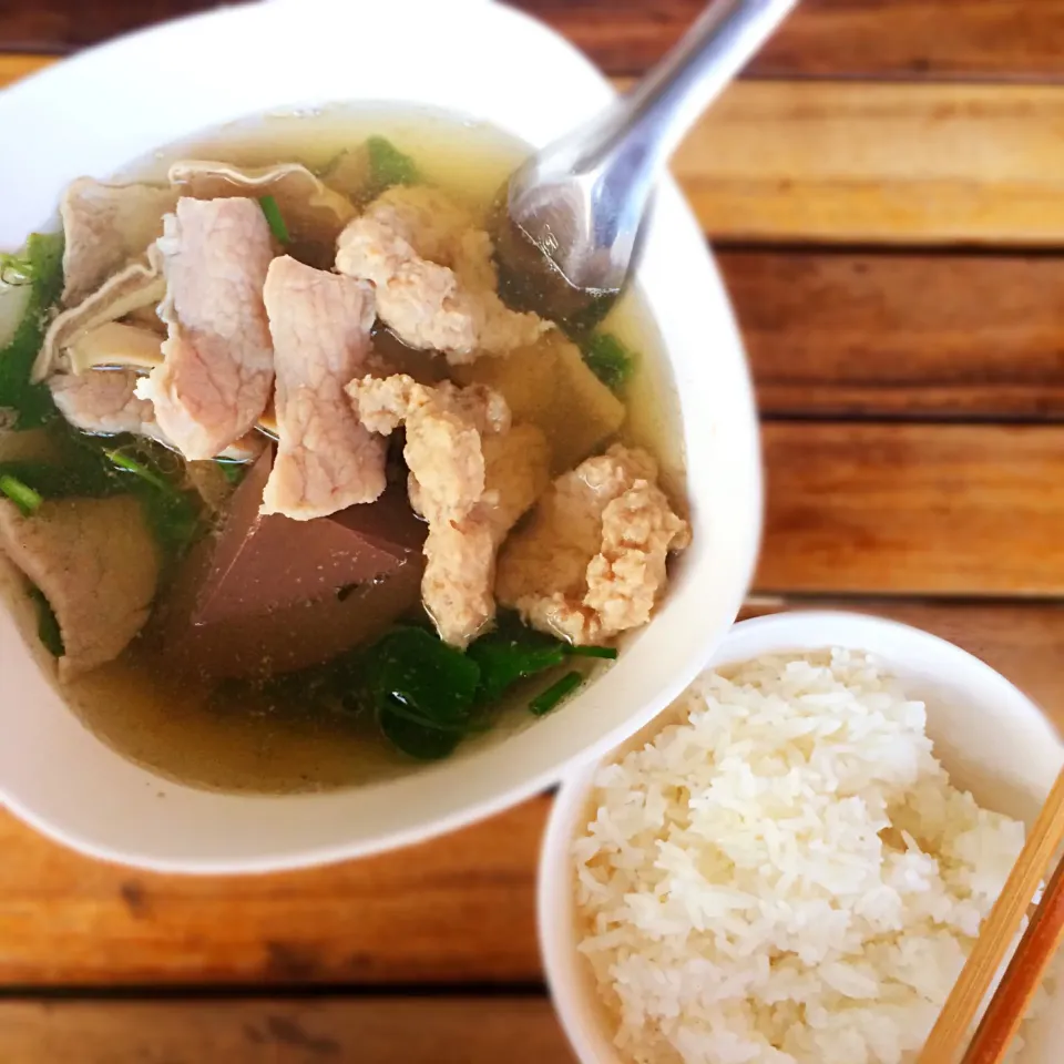 Pork organ soup (Celery)|Sir'Bm Blaqさん