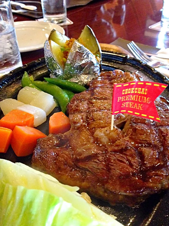 Snapdishの料理写真:Rib eye|My'Nari Tasanontさん