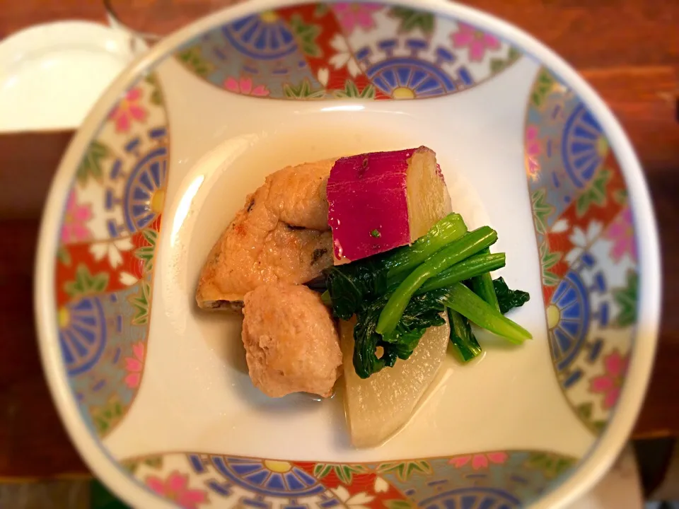 鳴門金時とつくねの煮物|半田手延べそうめんの店 阿波や壱兆さん