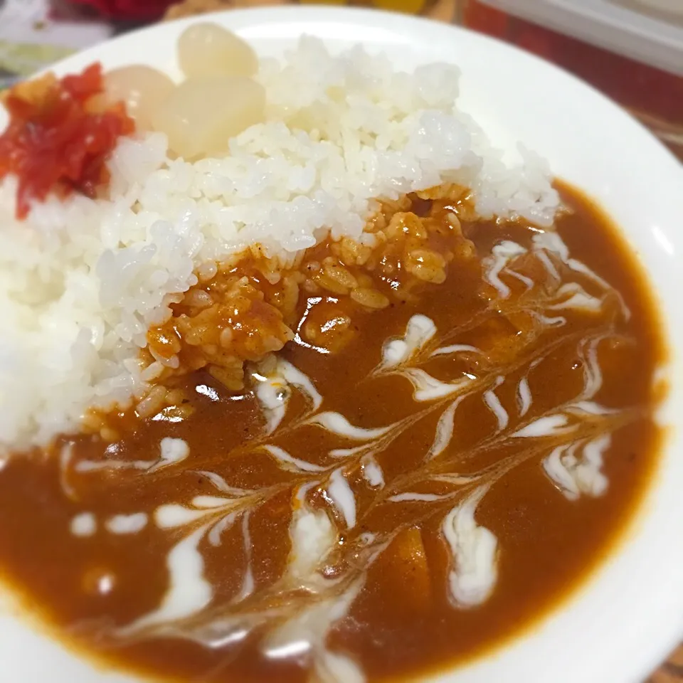 久しぶりにレトルトカレー🍛|にょんにいさん