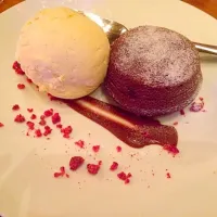 Chocolate Pudding with Vanillla Ice Cream|Marilyn Khooさん