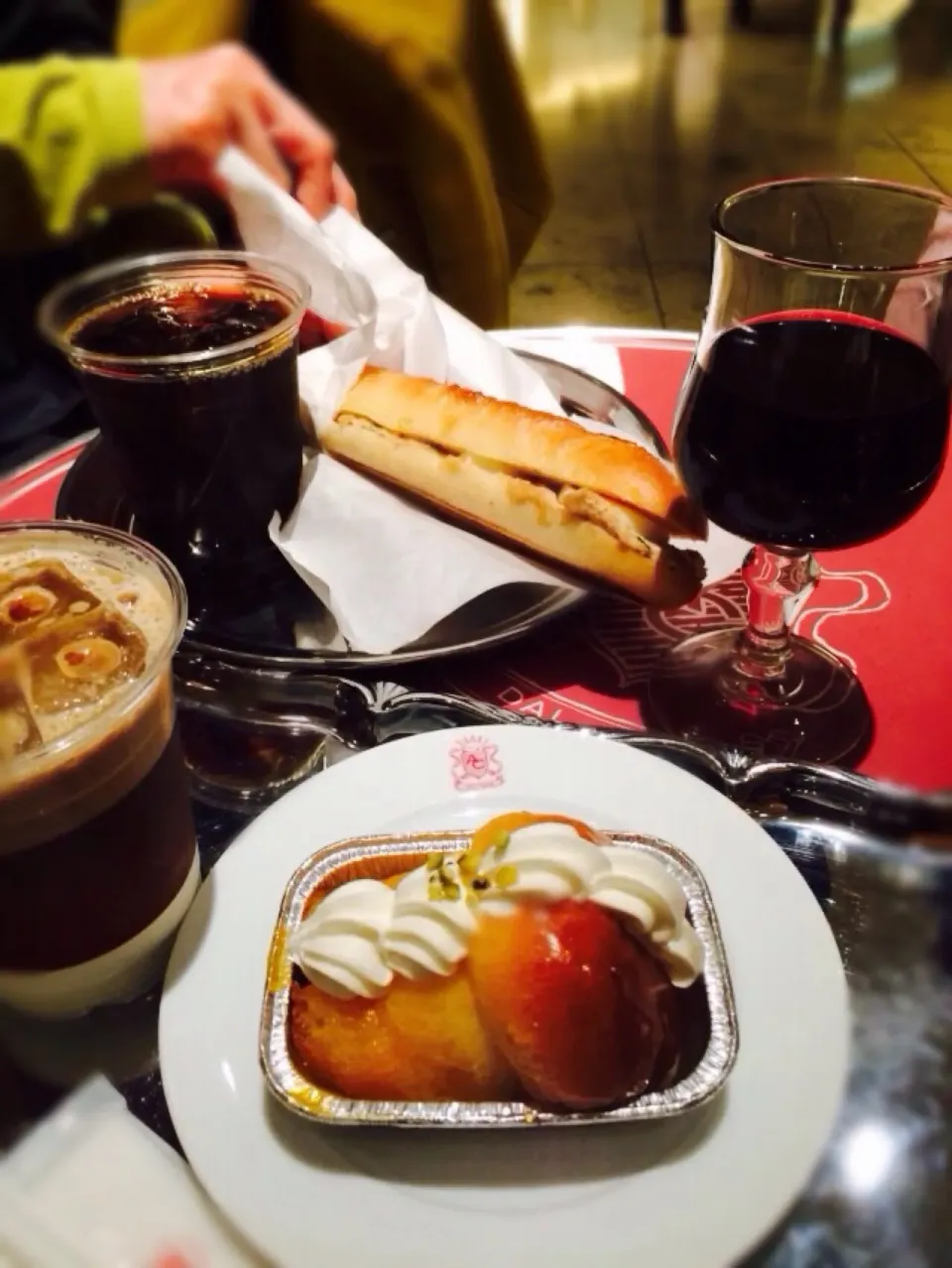 お店を変えて〜の一杯♪|ちゃたままさん