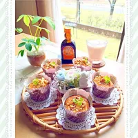 Snapdishの料理写真:混ぜて焼くだけ👌                       バナナおから胡桃マフィン 💗   ティフィンとティタイム✨