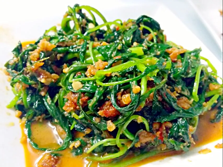 Spinach with Dried Shrimps & Garlic & Chillies|🌷lynnlicious🌷さん