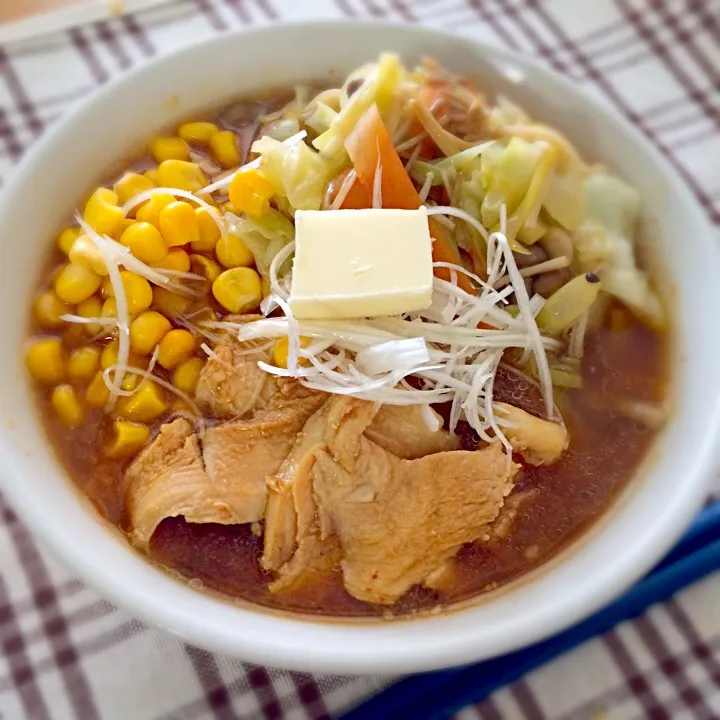 ミソバタコーンラーメン|ちーさん