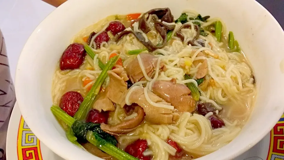 # wine noodles #HH #homecook #Chinese cuisine|Helen Wongさん