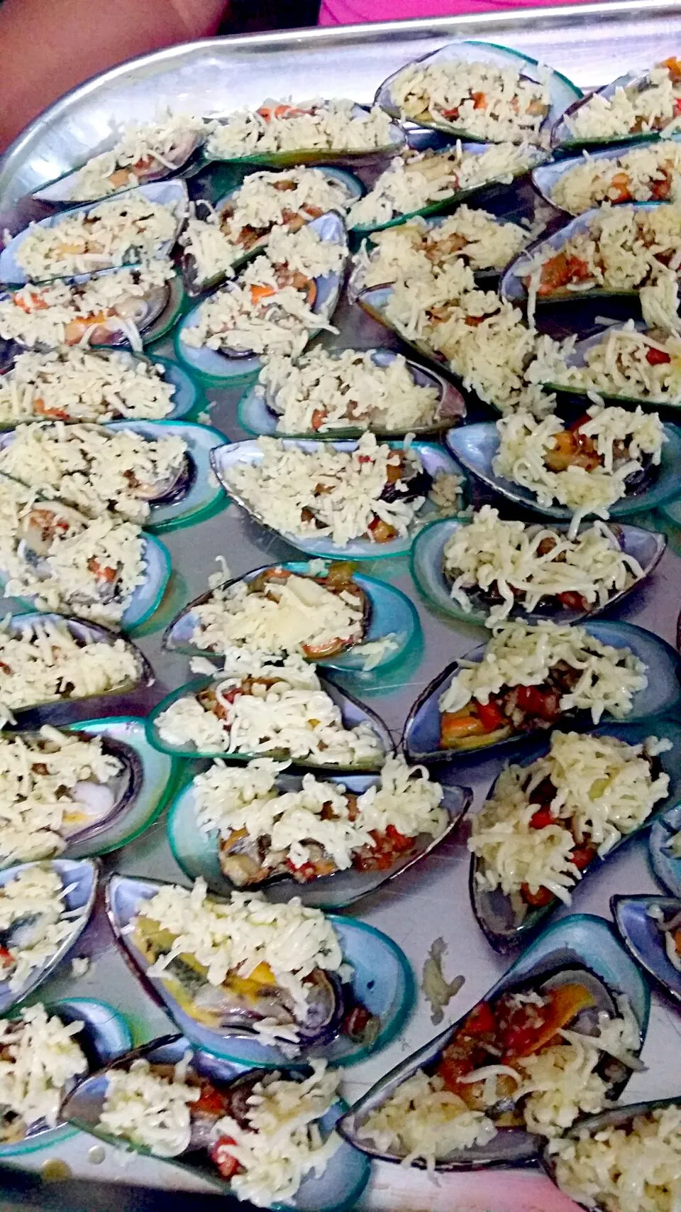 Yummy Cheeze Garlic Baked Tahong|Irene Lee Del Rosarioさん