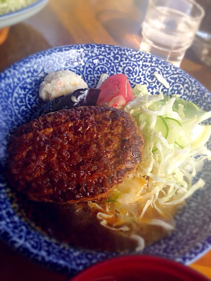 ハンバーグ定食|ぞうさんさん