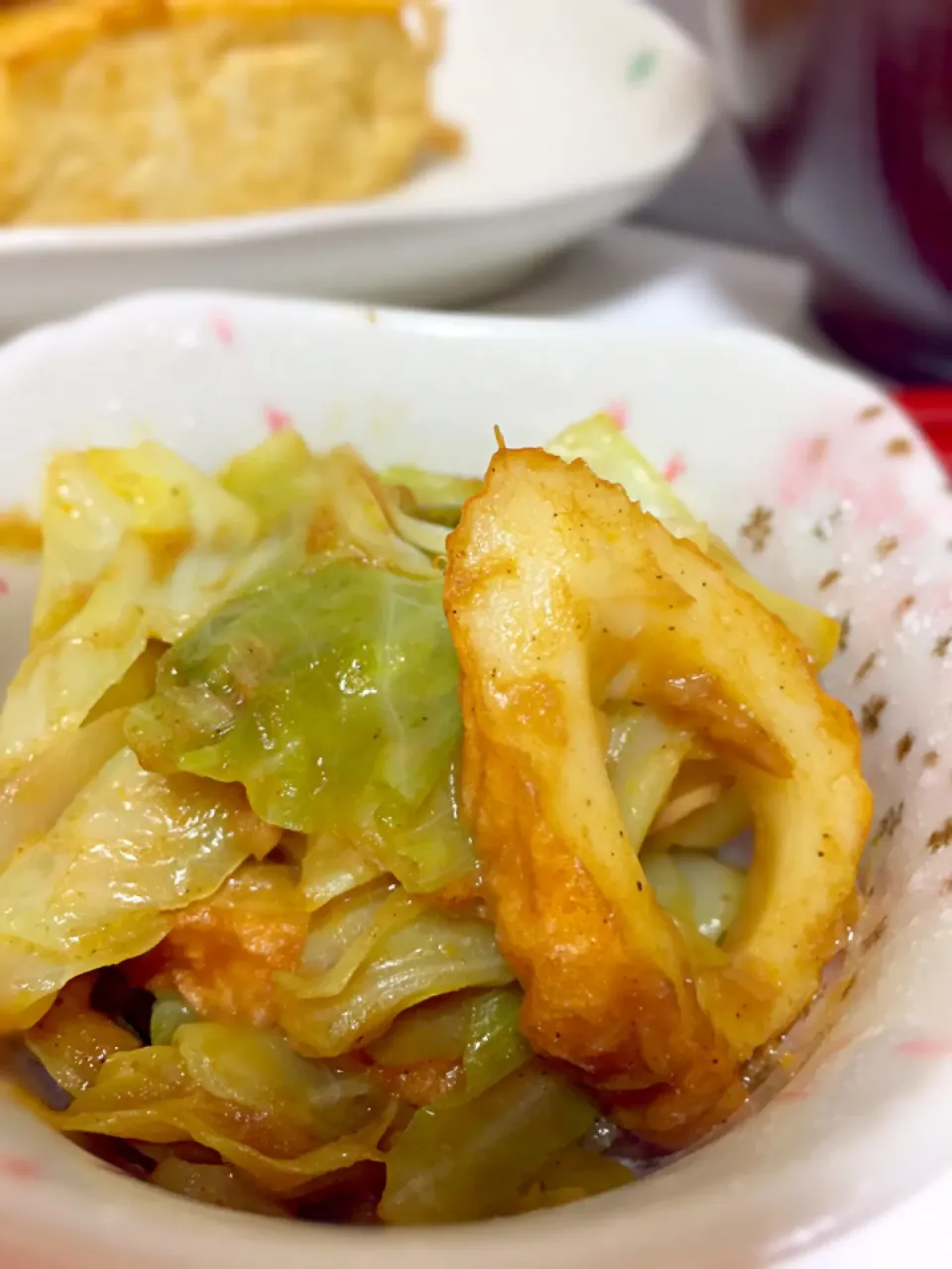 キャベツとちくわのカレー蒸し煮|ちびいさん