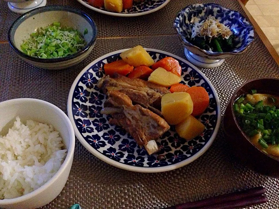 スペアリブ☆ほうれん草お浸し☆お味噌汁☆大根の葉のふりかけ☆|Milfeliceさん