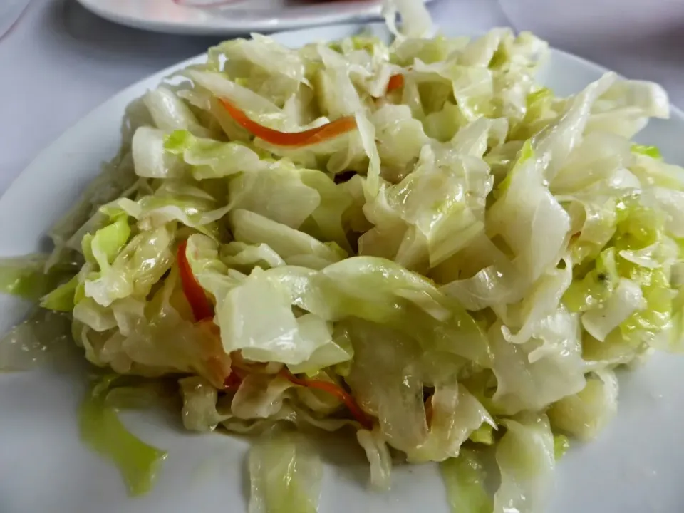 ベトナム・ハロン湾でのクルーズランチ|東京ライオンズさん