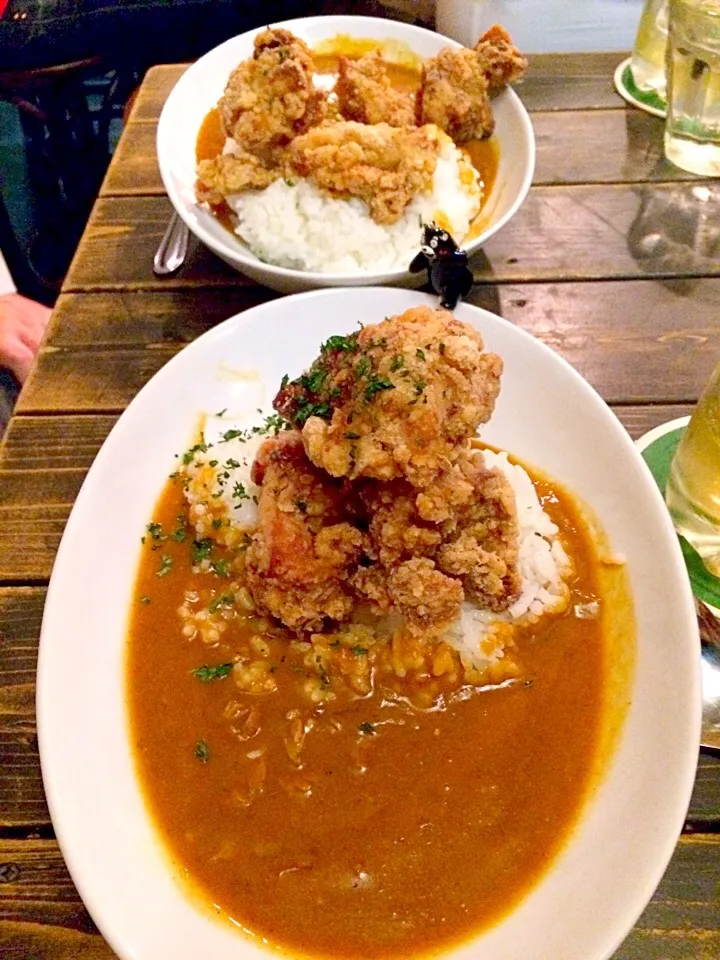 ふたつ並んだサムチキイエロー！（^人^）|大阪カレー部長さん