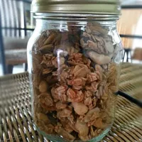 Banana nut granola|Belle Mathusorn Kitpiumsookさん