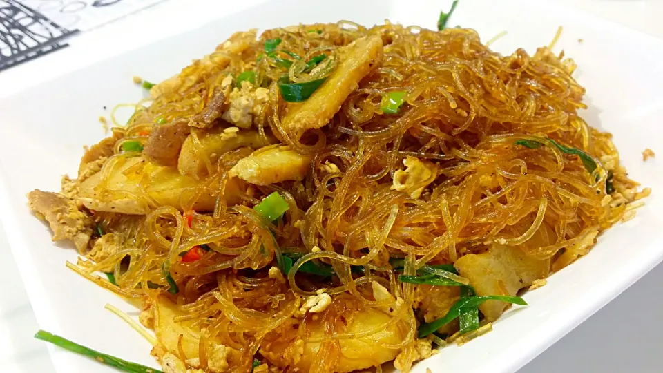 Snapdishの料理写真:Thai style fried grass noodle #HH #homecook #Thai cuisine|Helen Wongさん