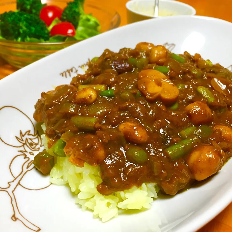 お豆たっぷりキーマカレー|カウンター嬢さん