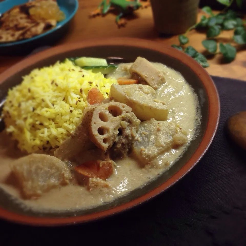 カシューナッツペーストの根菜カレーと檸檬ジーラライス|まちまちこさん